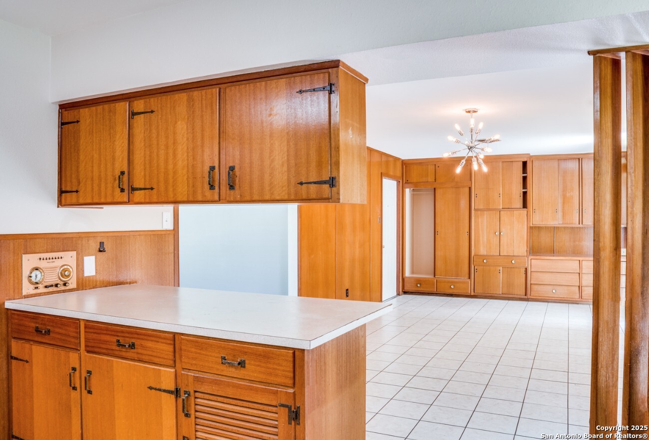 property viewer photo 3