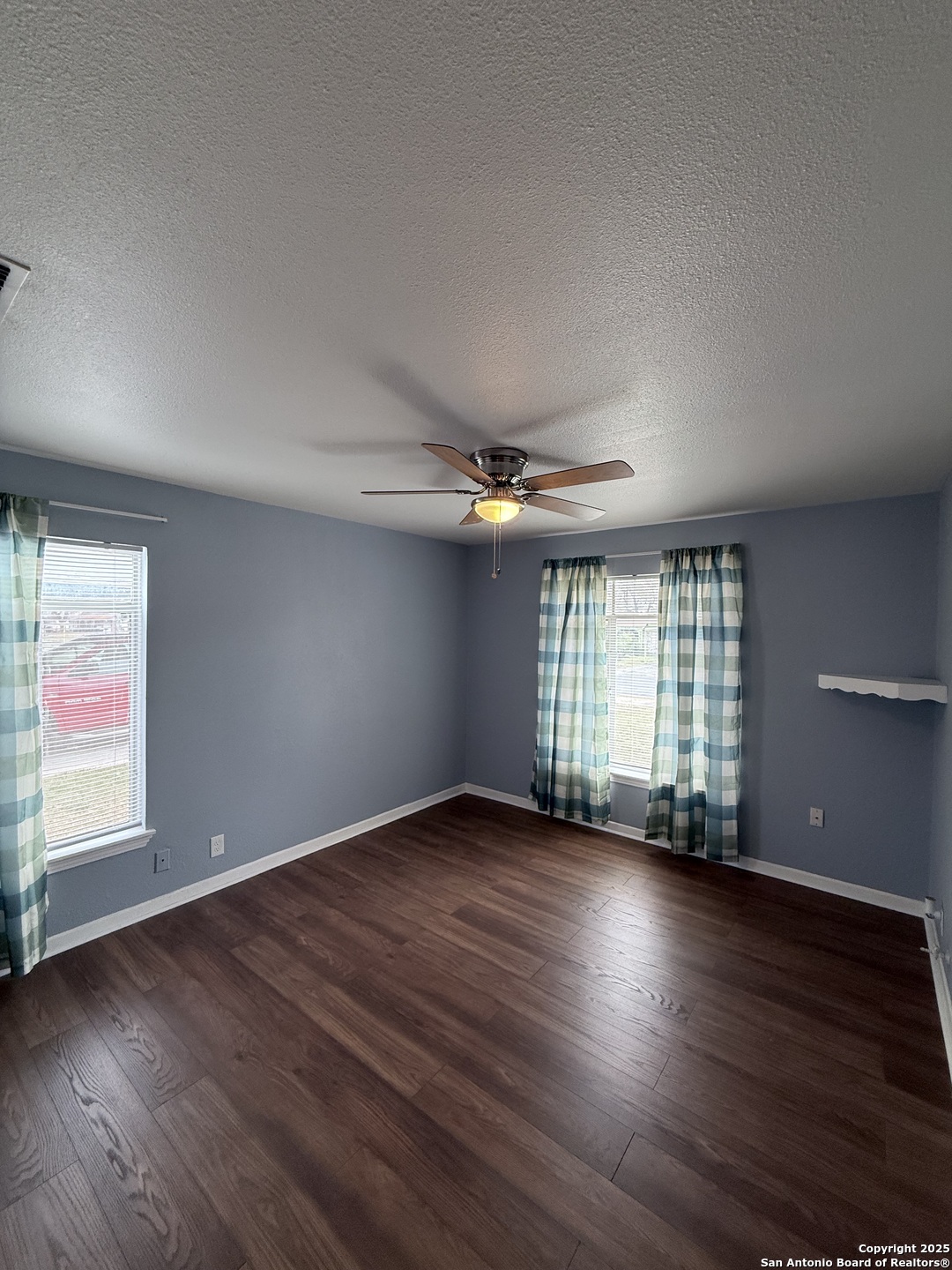 property viewer photo 11