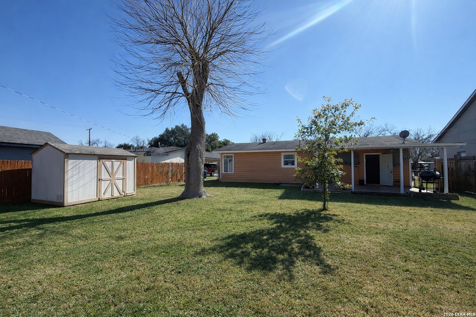 property viewer photo 4