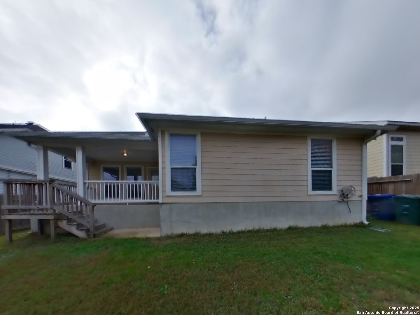 property viewer photo 15