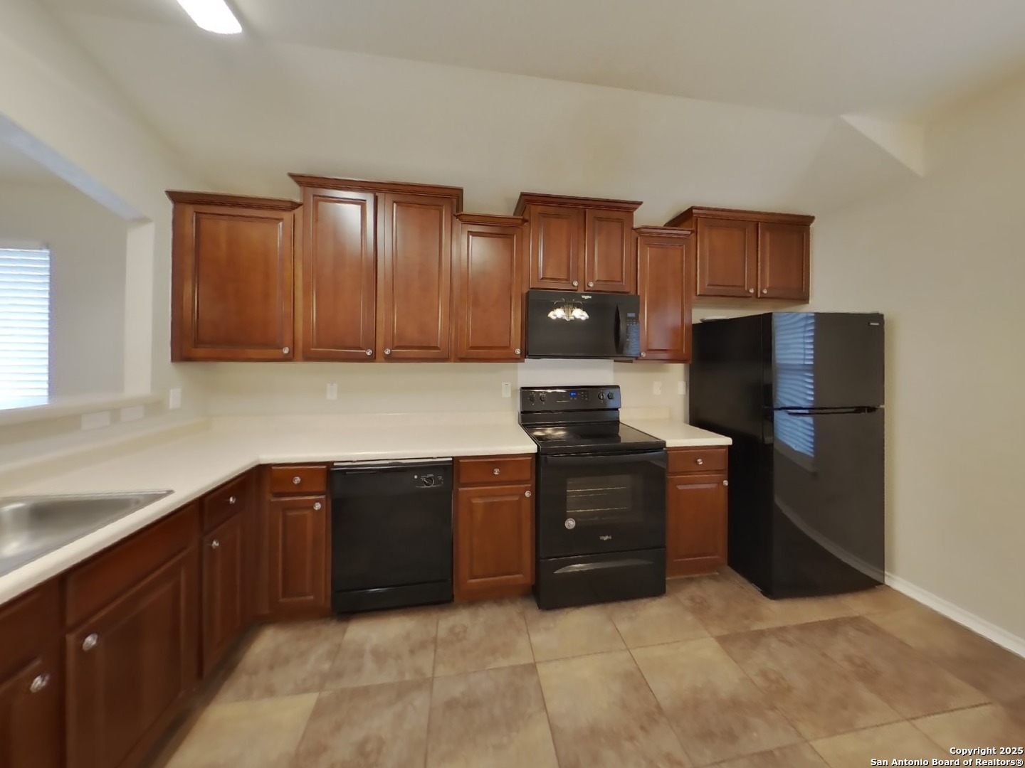 property viewer photo 3