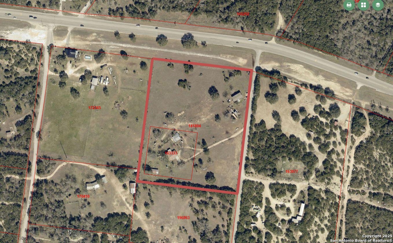 main property photo 30