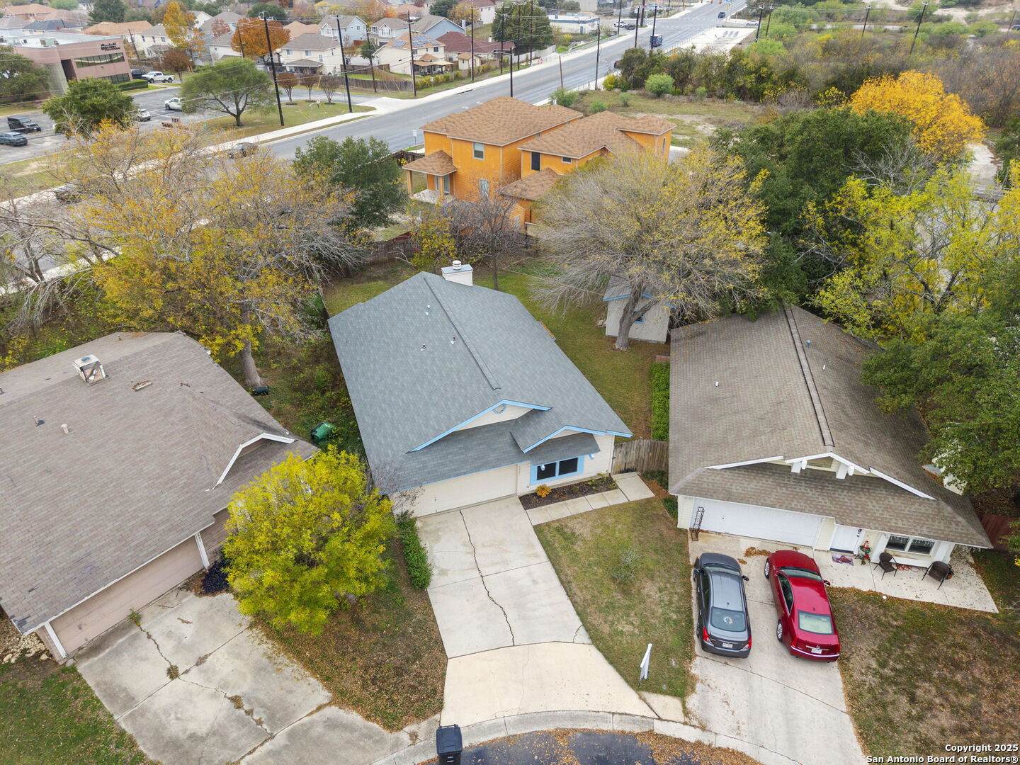 main property photo 29