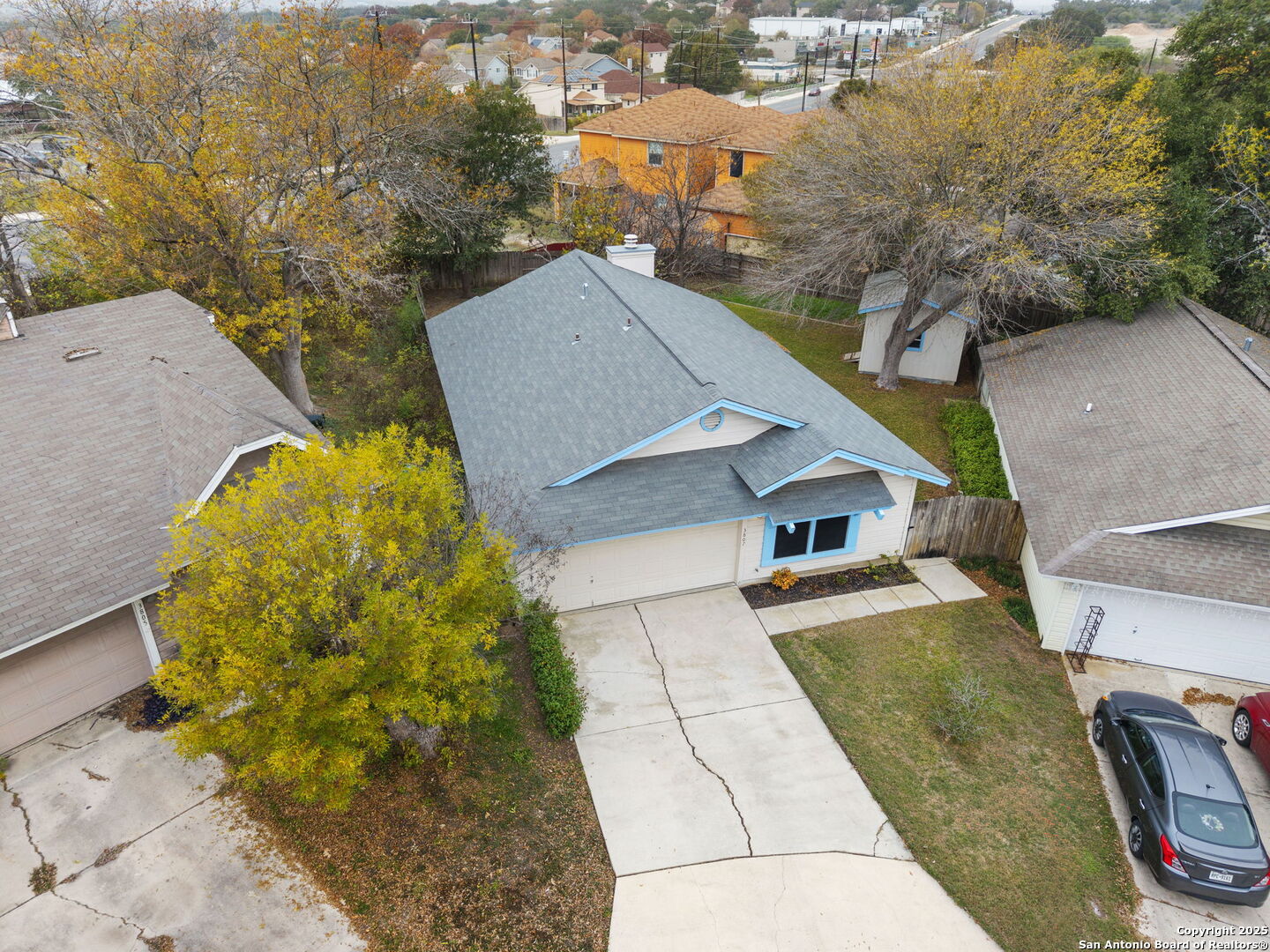 main property photo 36