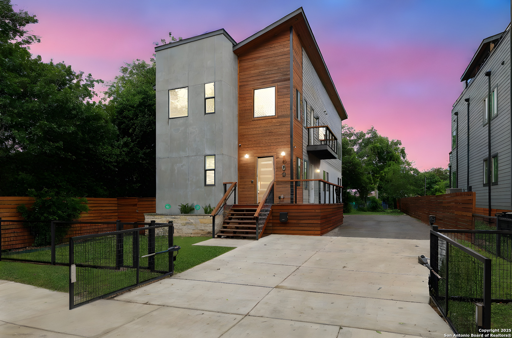 main property photo 43
