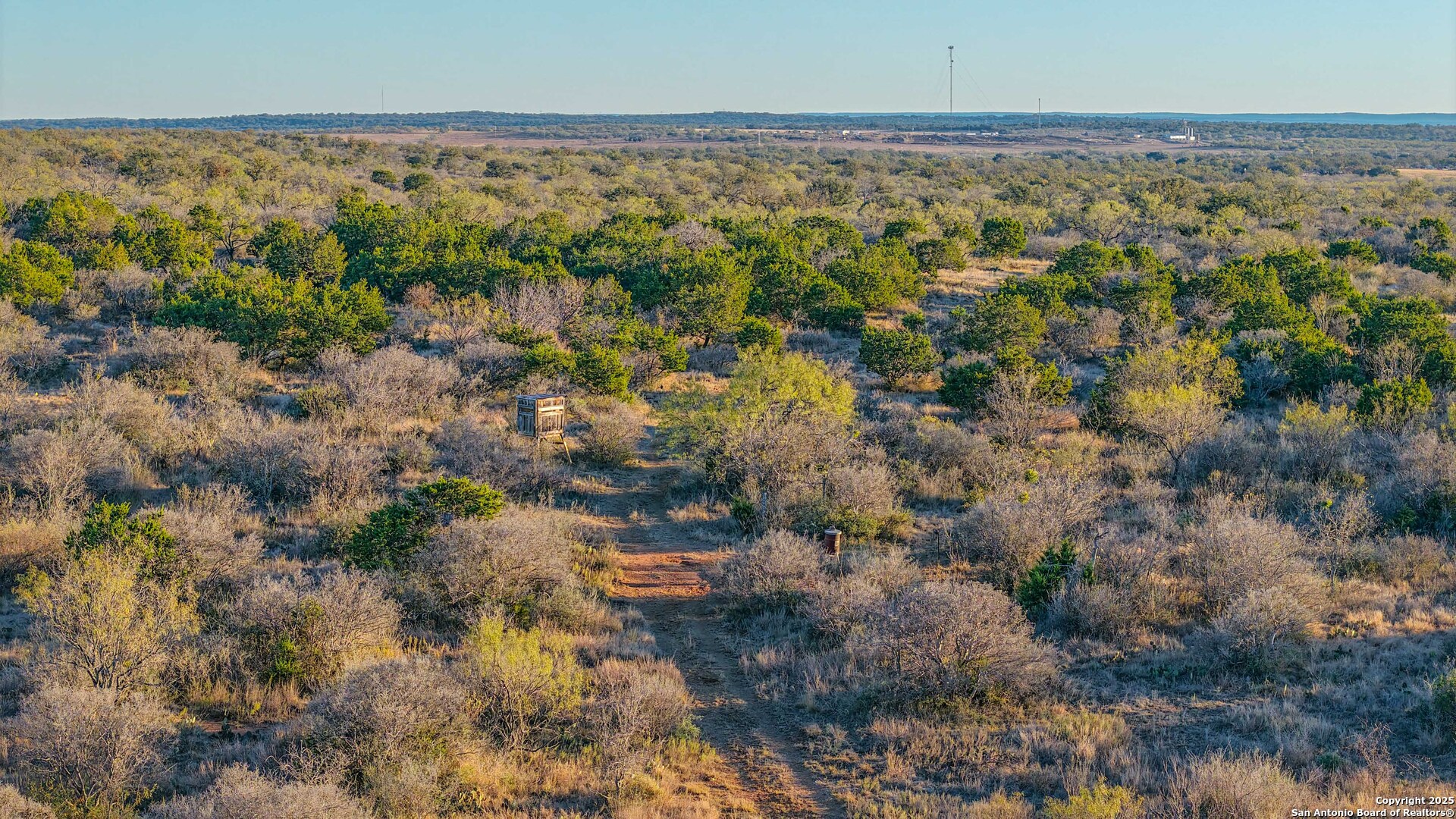 main property photo 12