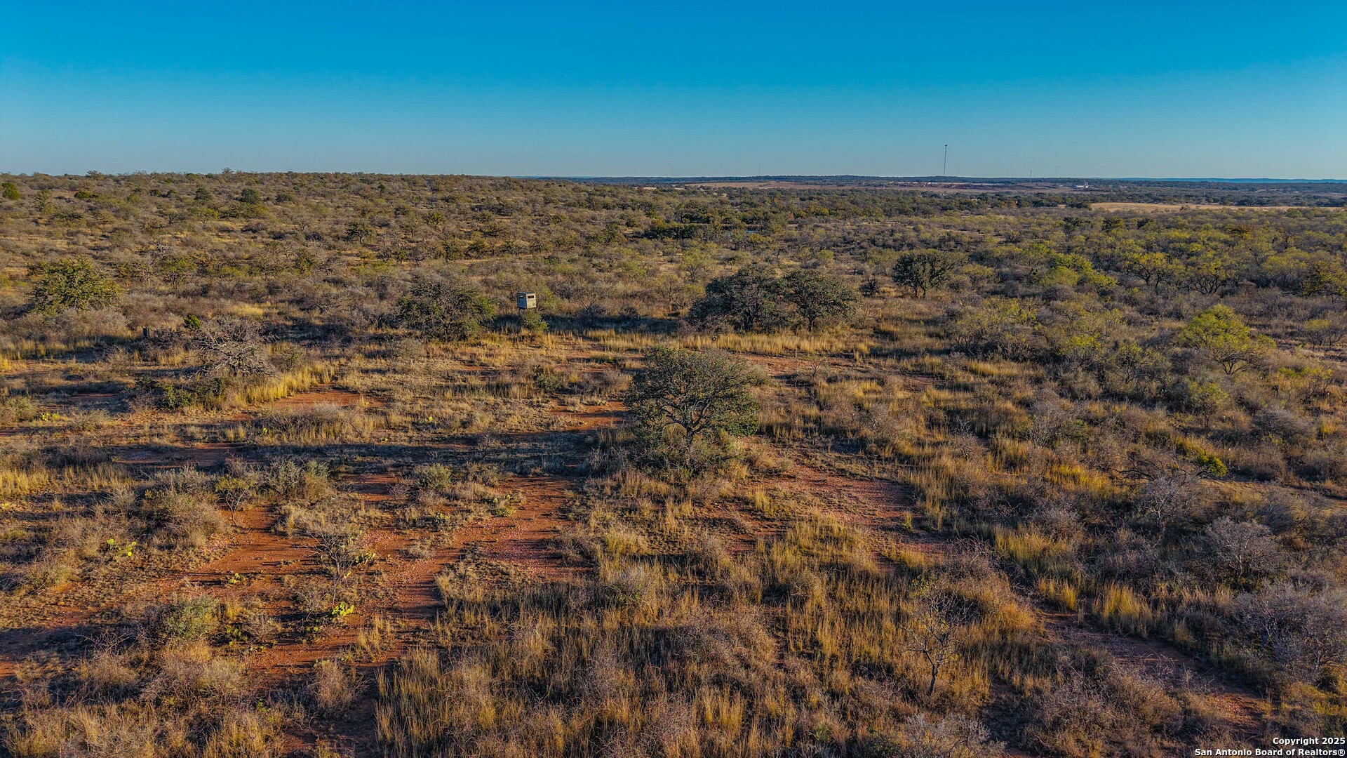main property photo 25