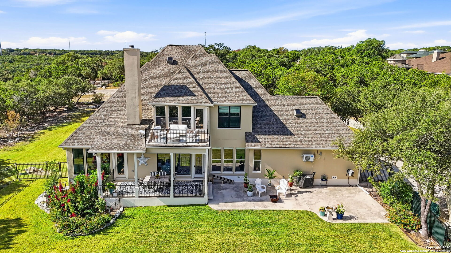 main property photo 21