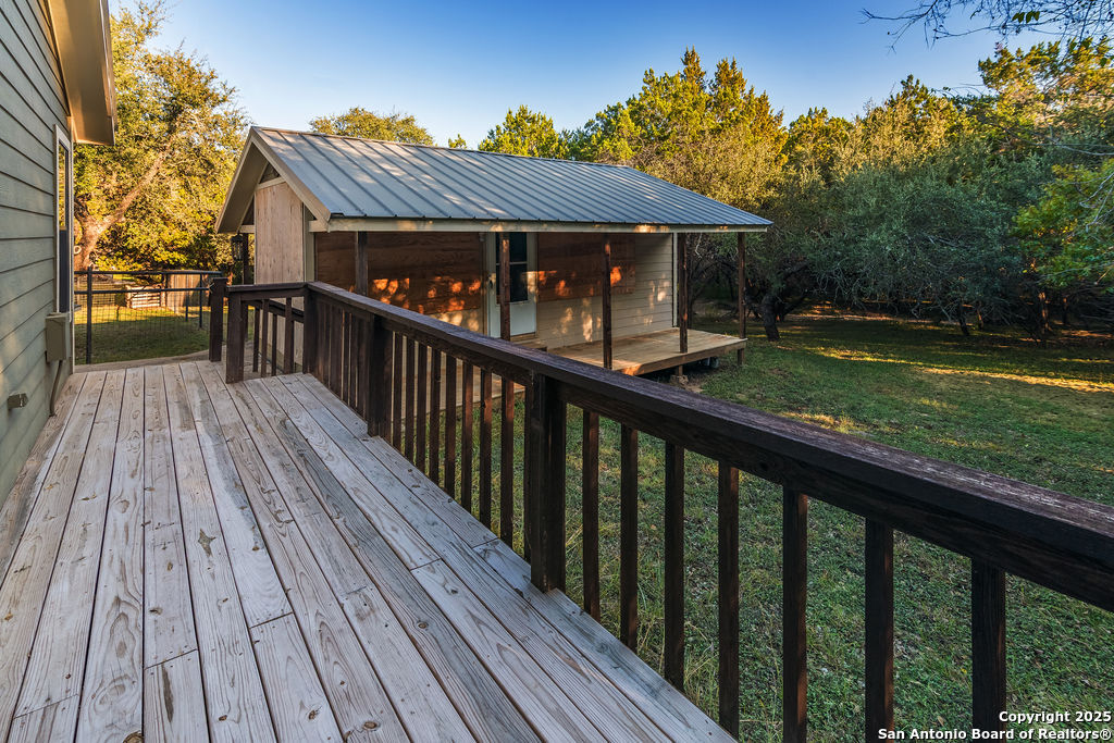 main property photo 18