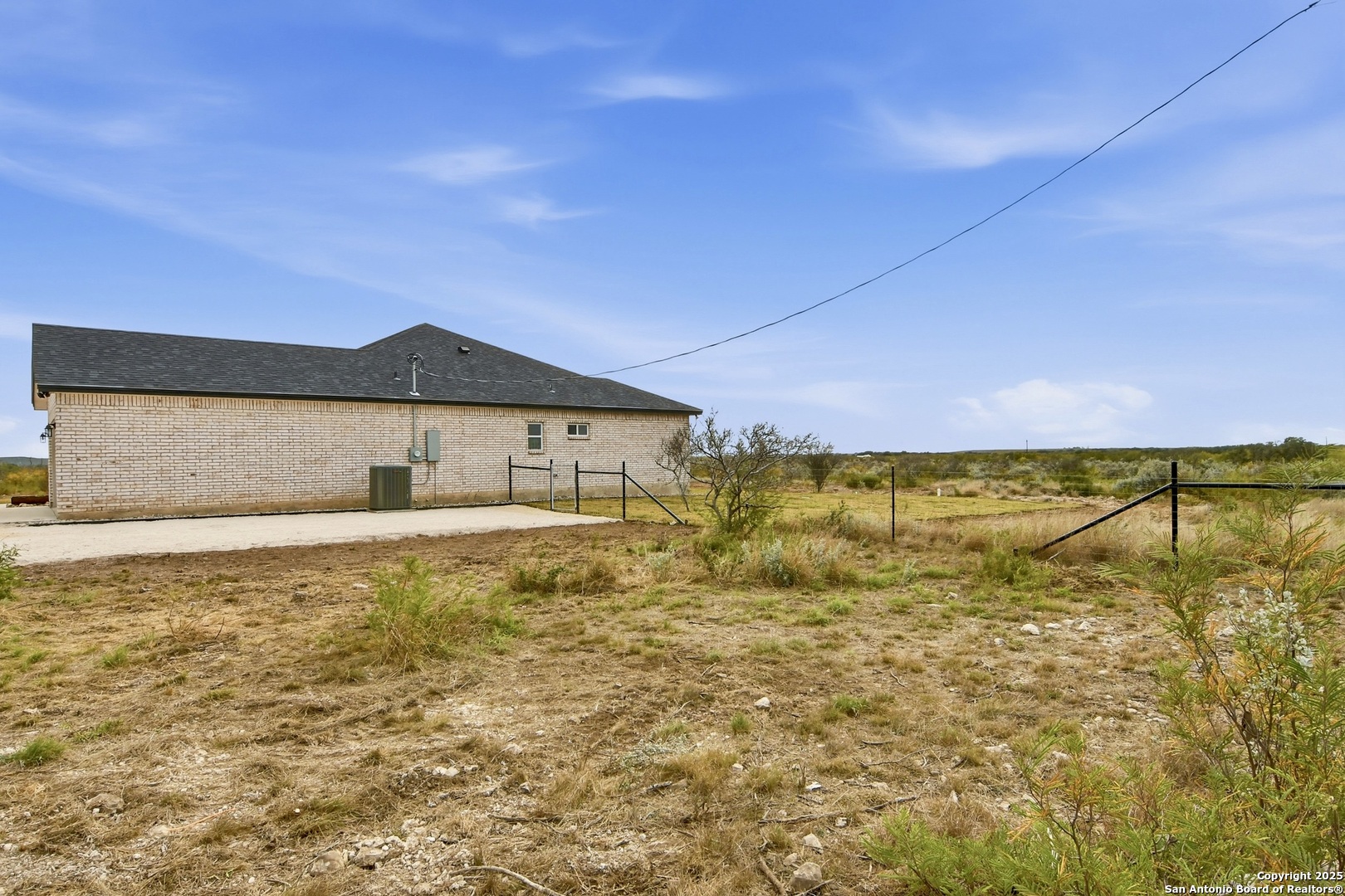 main property photo 38