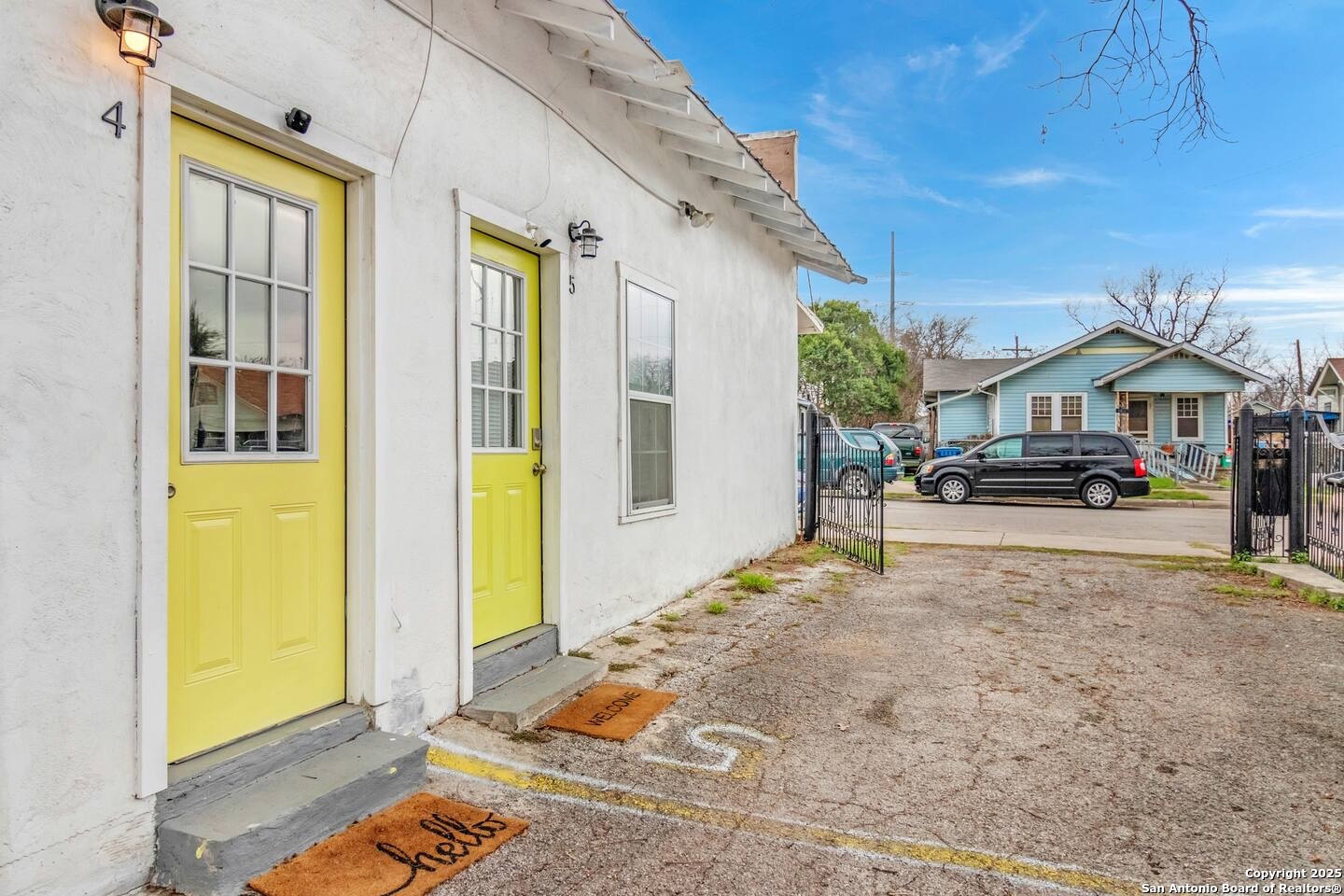 main property photo 12
