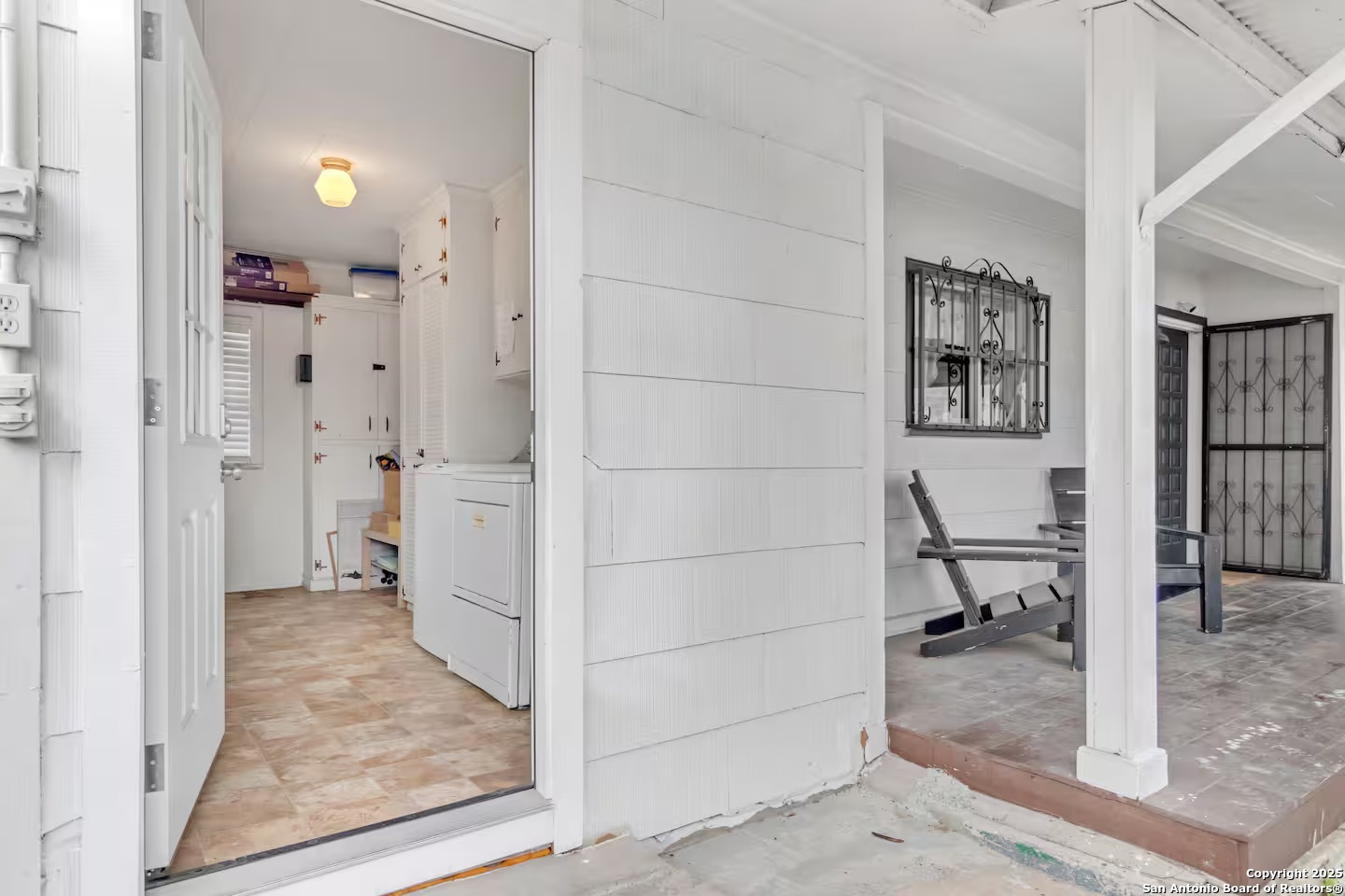 main property photo 33