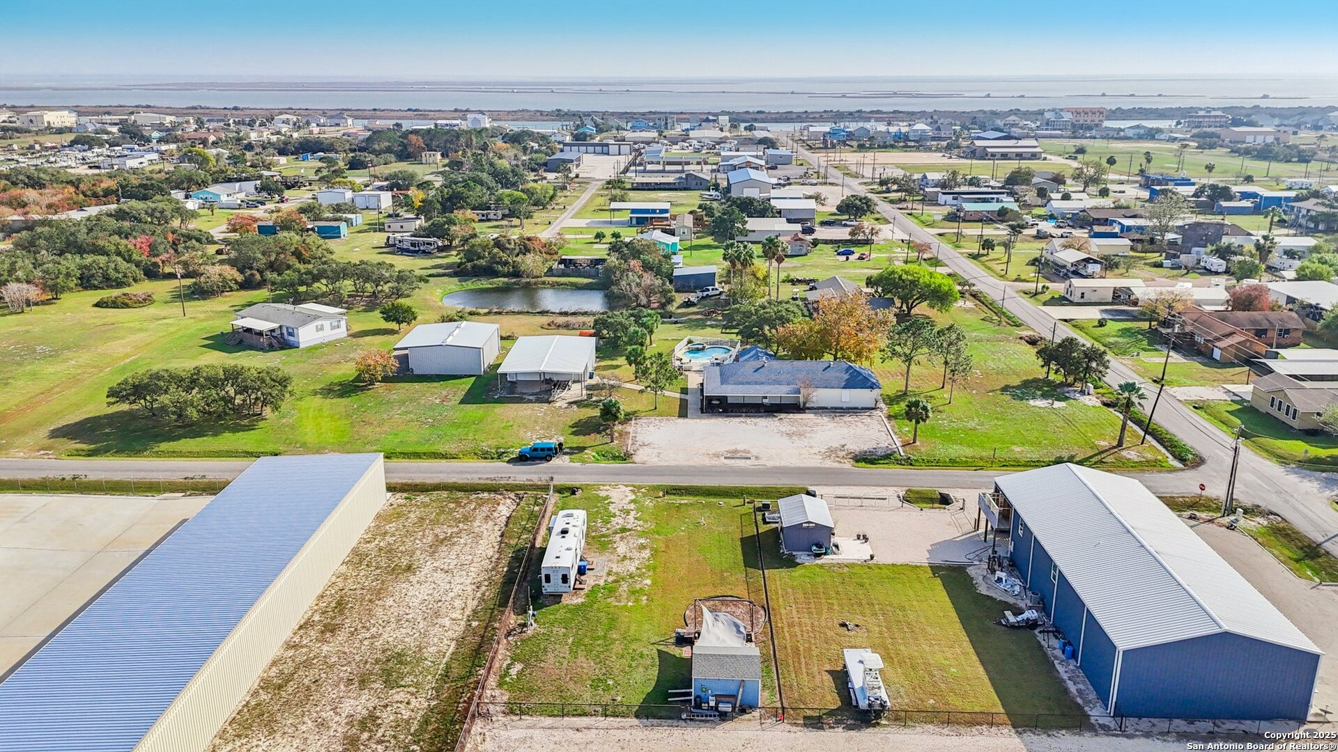 main property photo 20