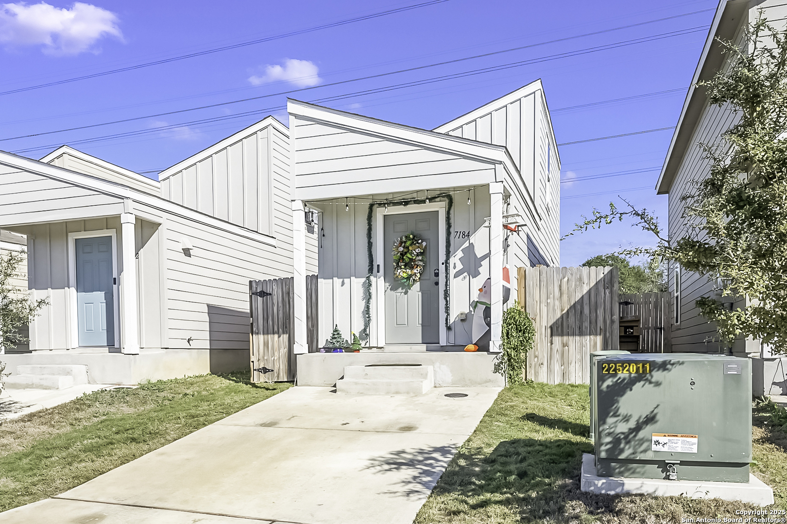 main property photo 2