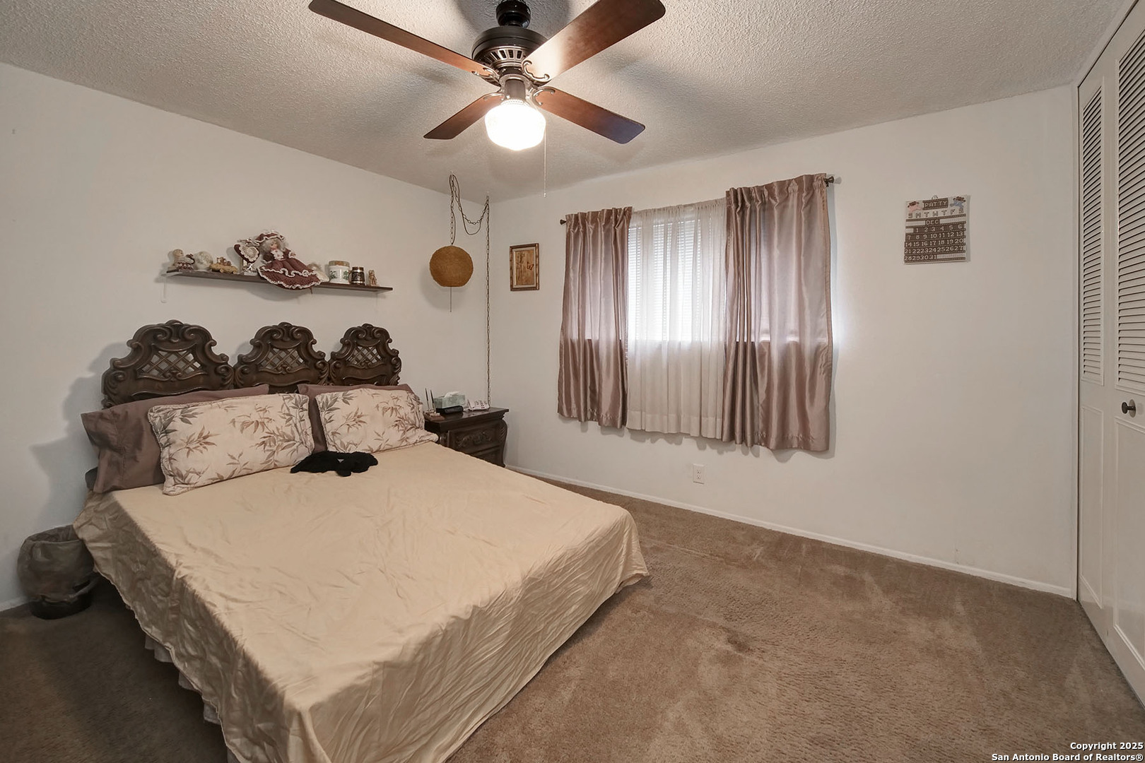 property viewer photo 11