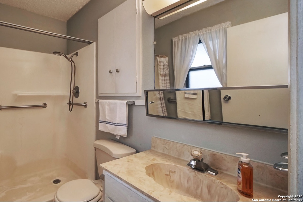 property viewer photo 14