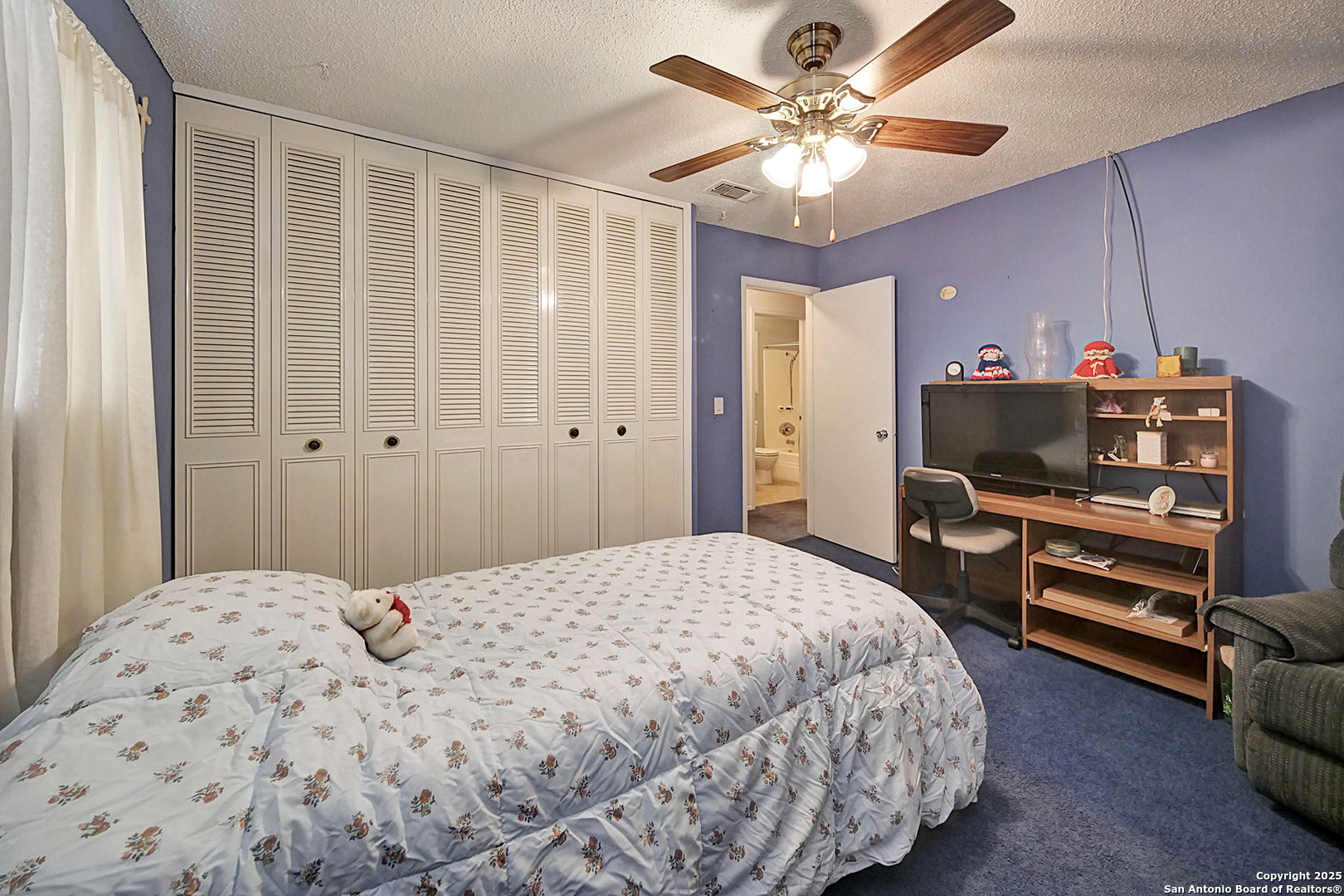 property viewer photo 22