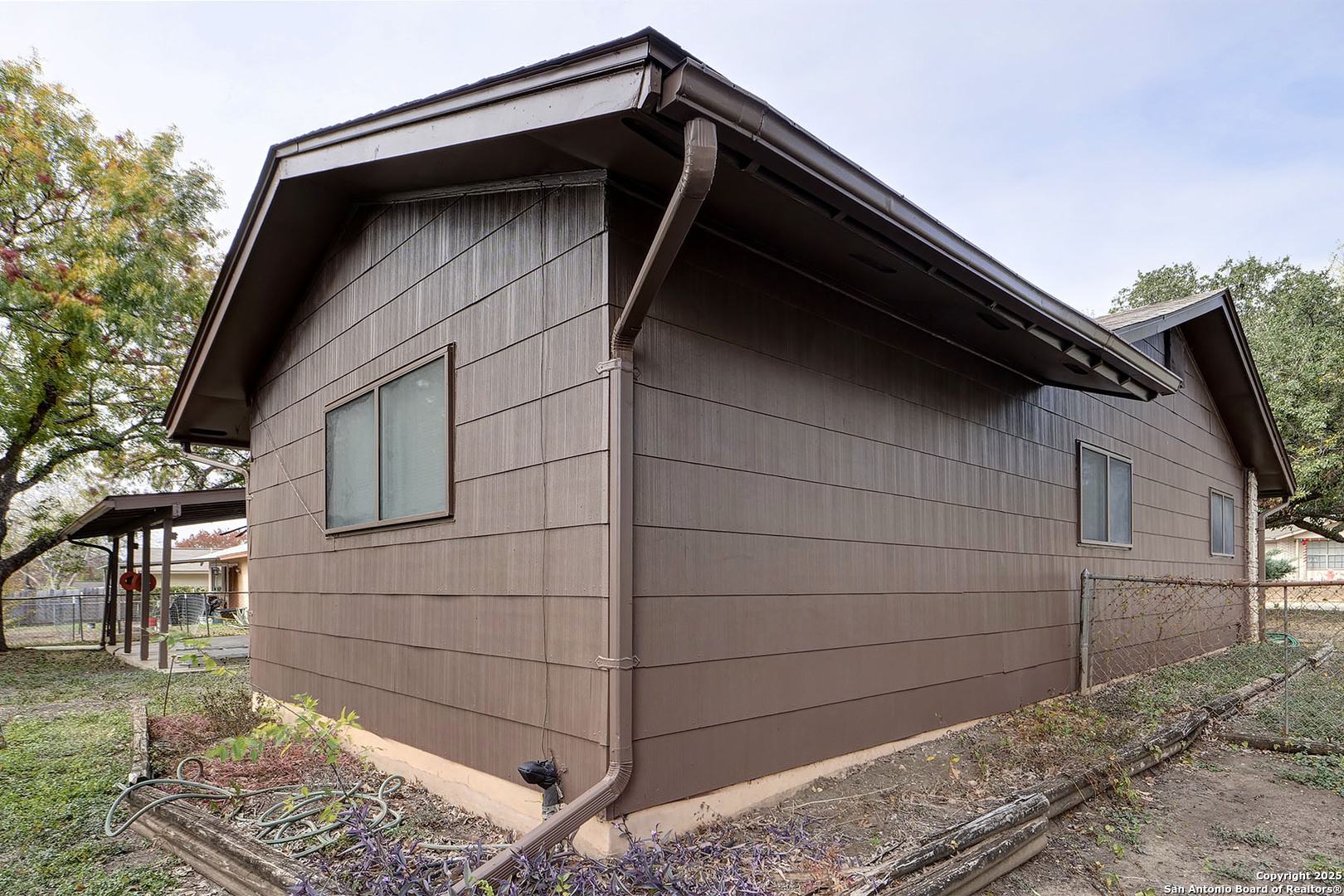 property viewer photo 34