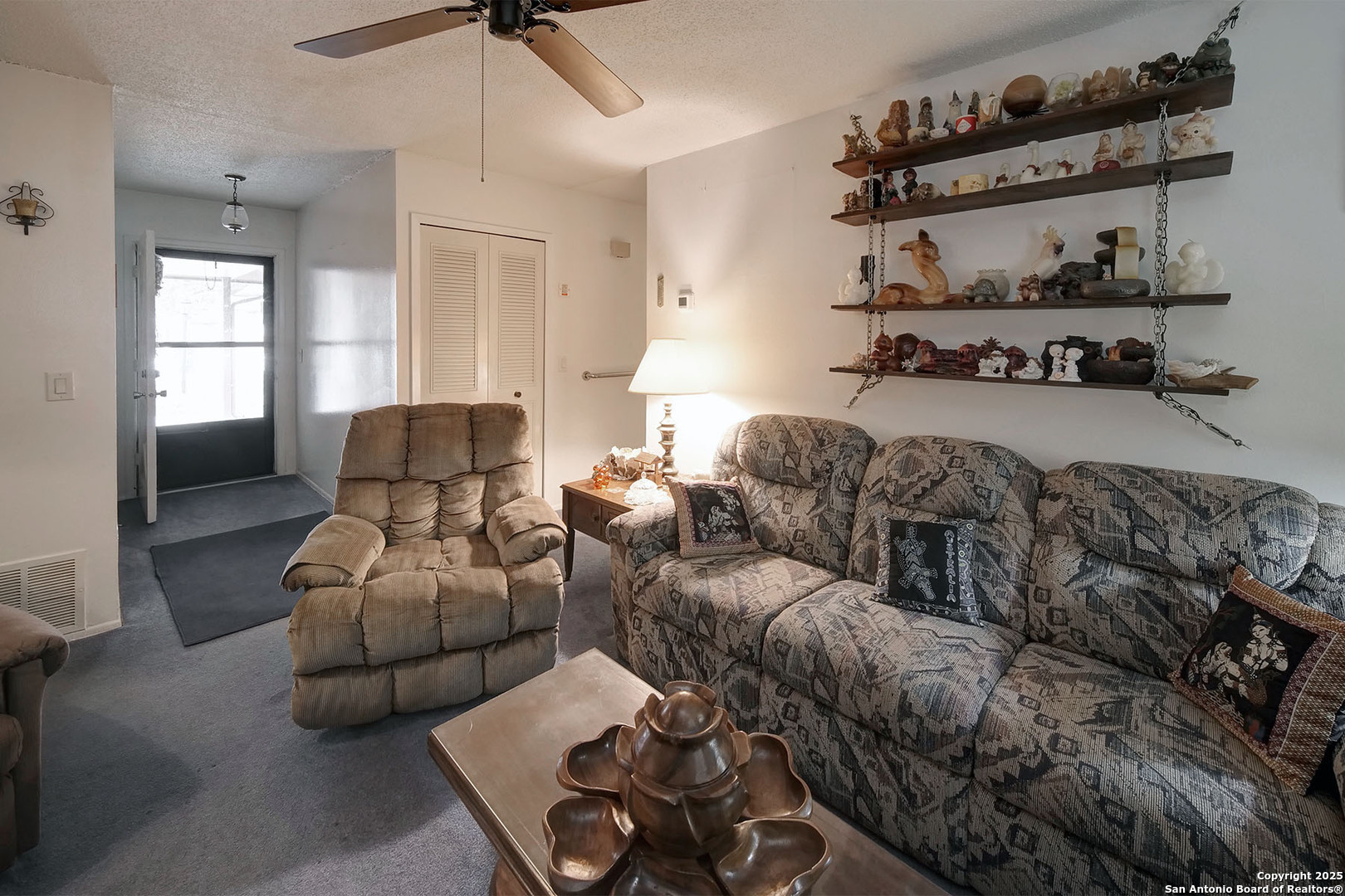 property viewer photo 5