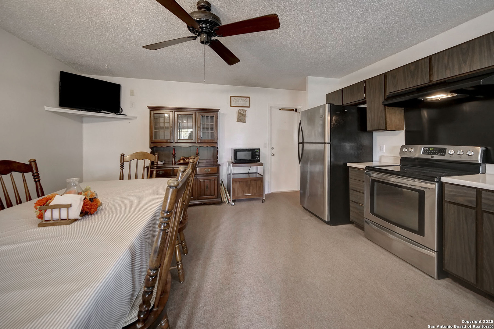 property viewer photo 9