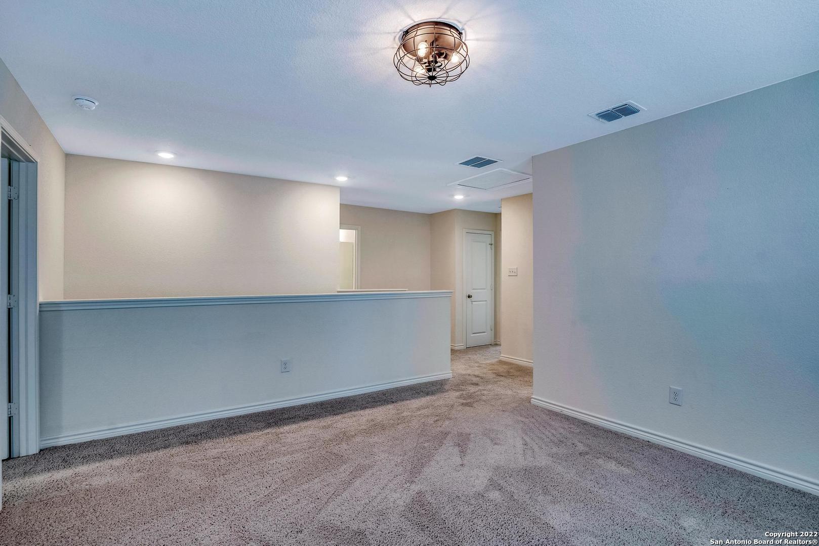 property viewer photo 12