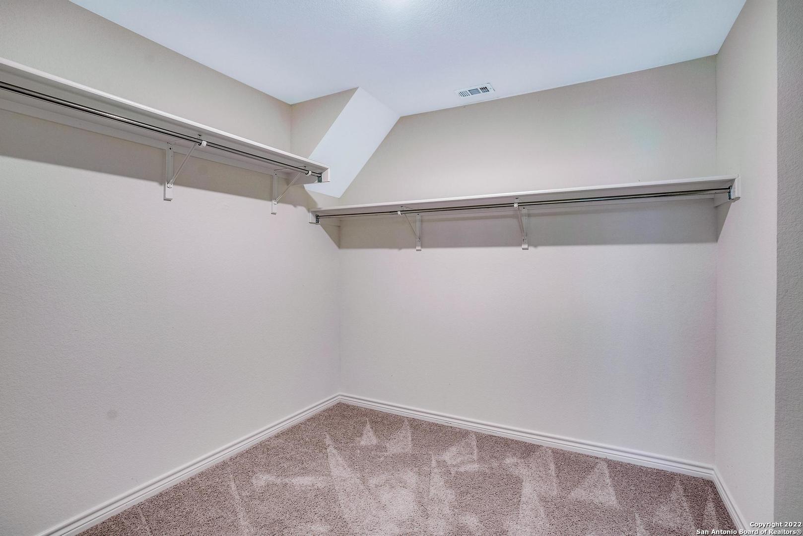 property viewer photo 17
