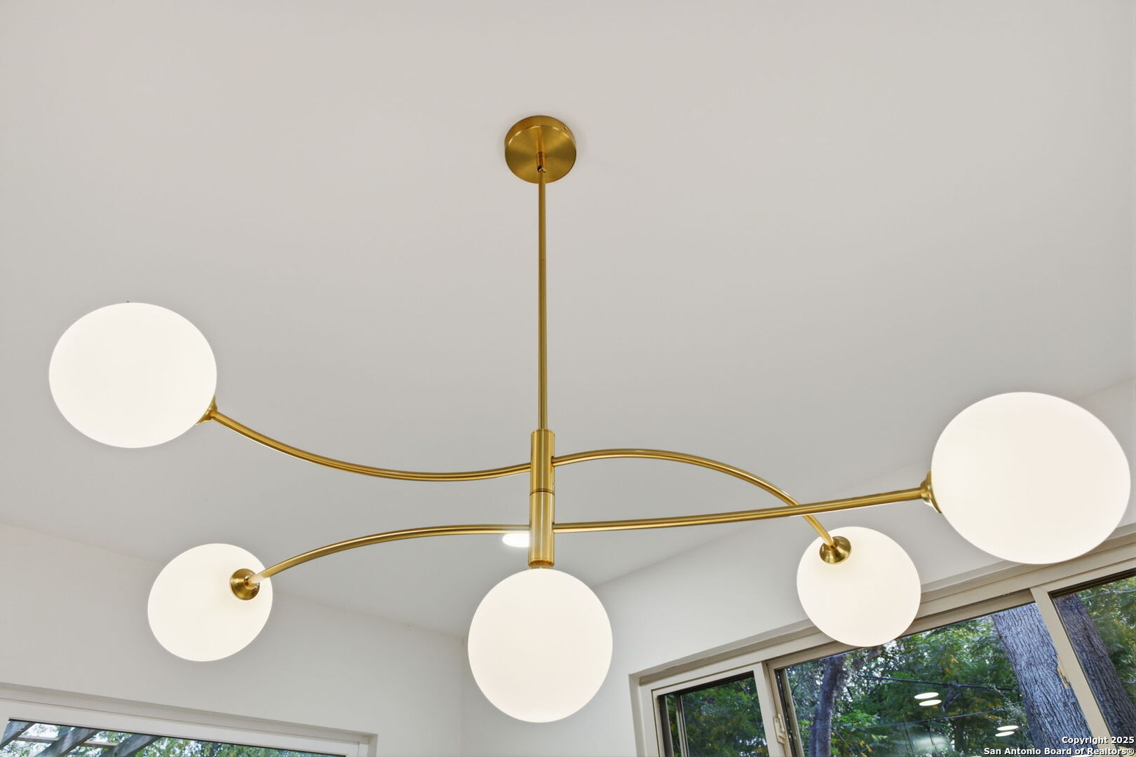 property viewer photo 26
