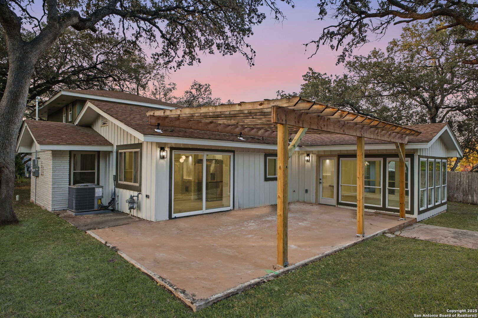property viewer photo 41