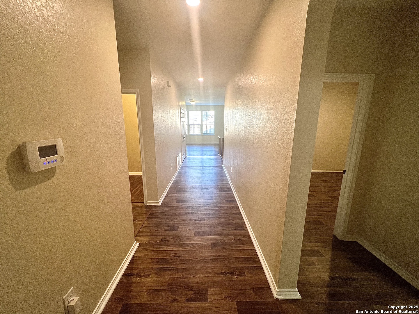property viewer photo 1