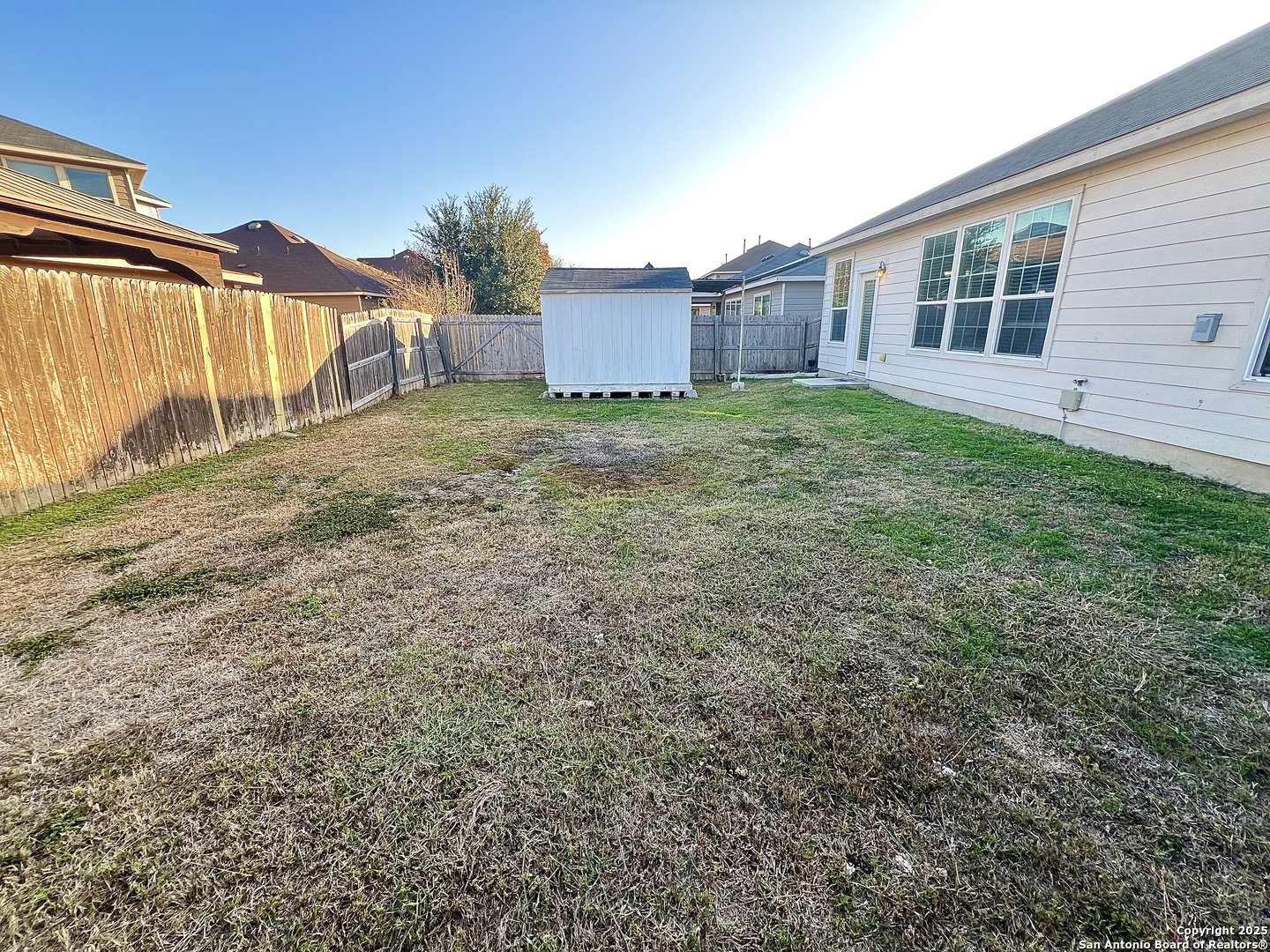 property viewer photo 14