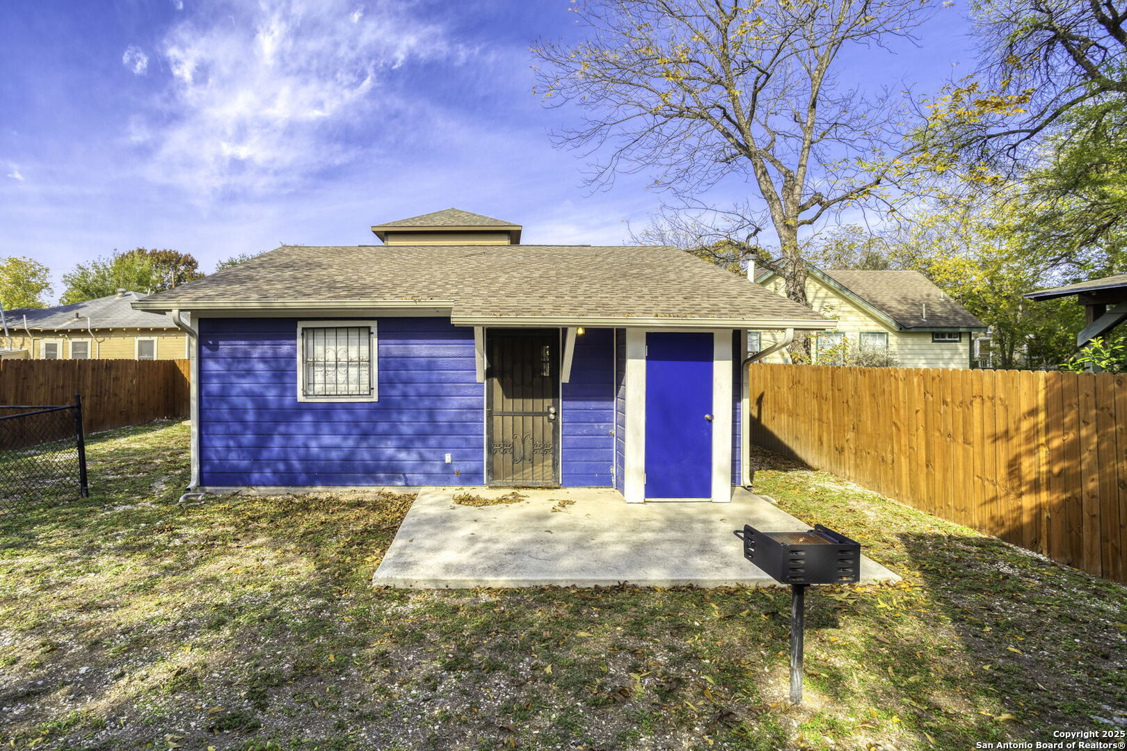 property viewer photo 8