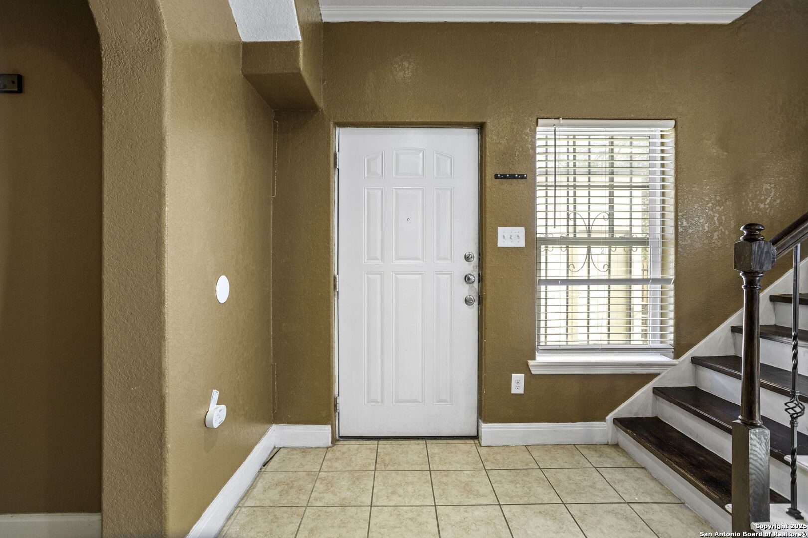 property viewer photo 1