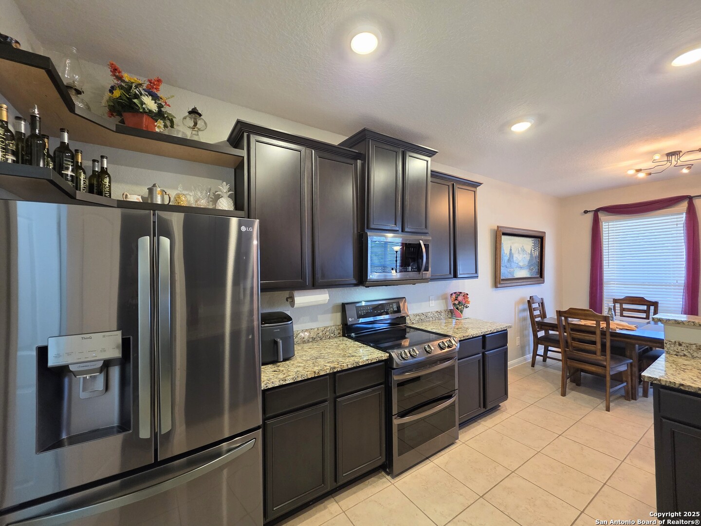 property viewer photo 14