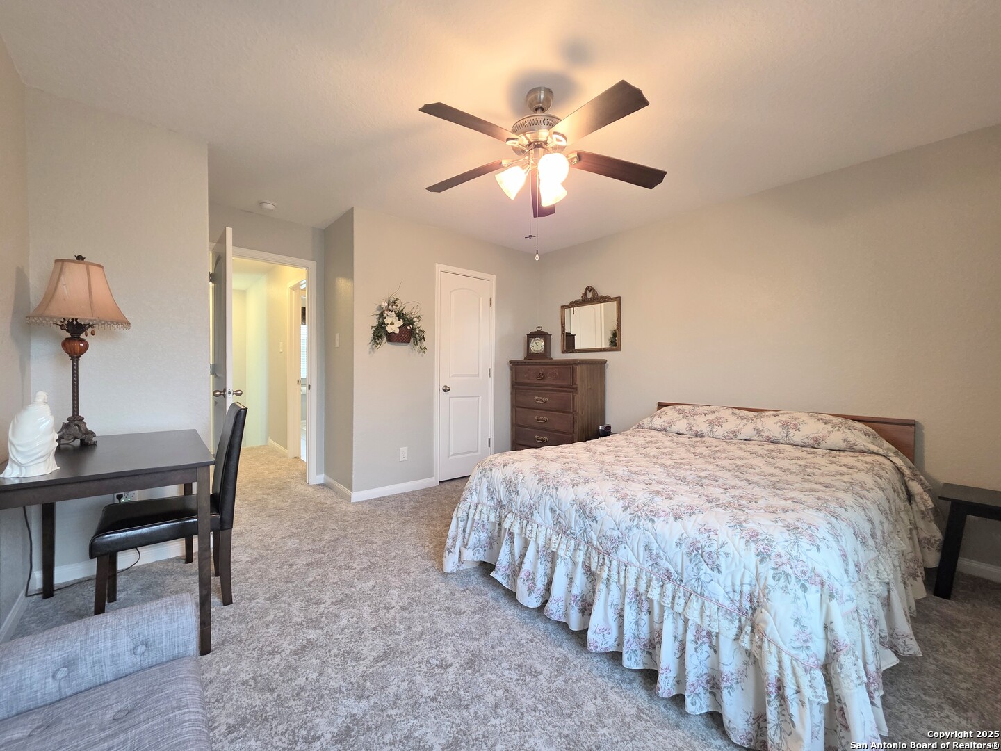 property viewer photo 28