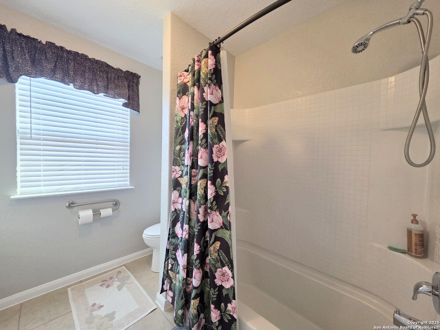 property viewer photo 32