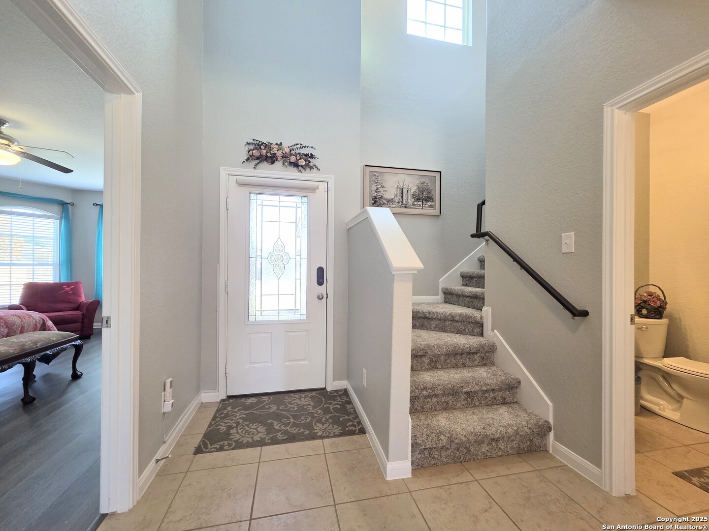 property viewer photo 7