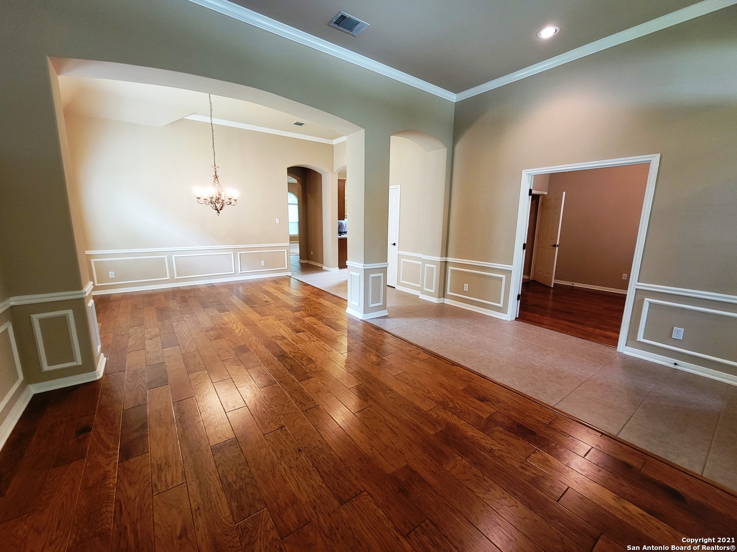 property viewer photo 14