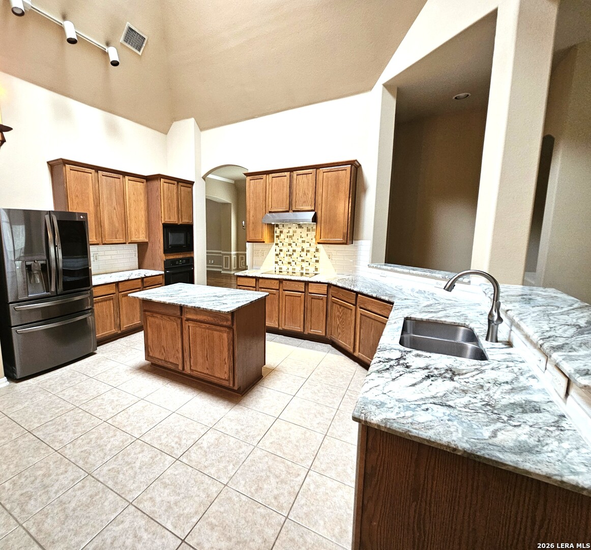 property viewer photo 3