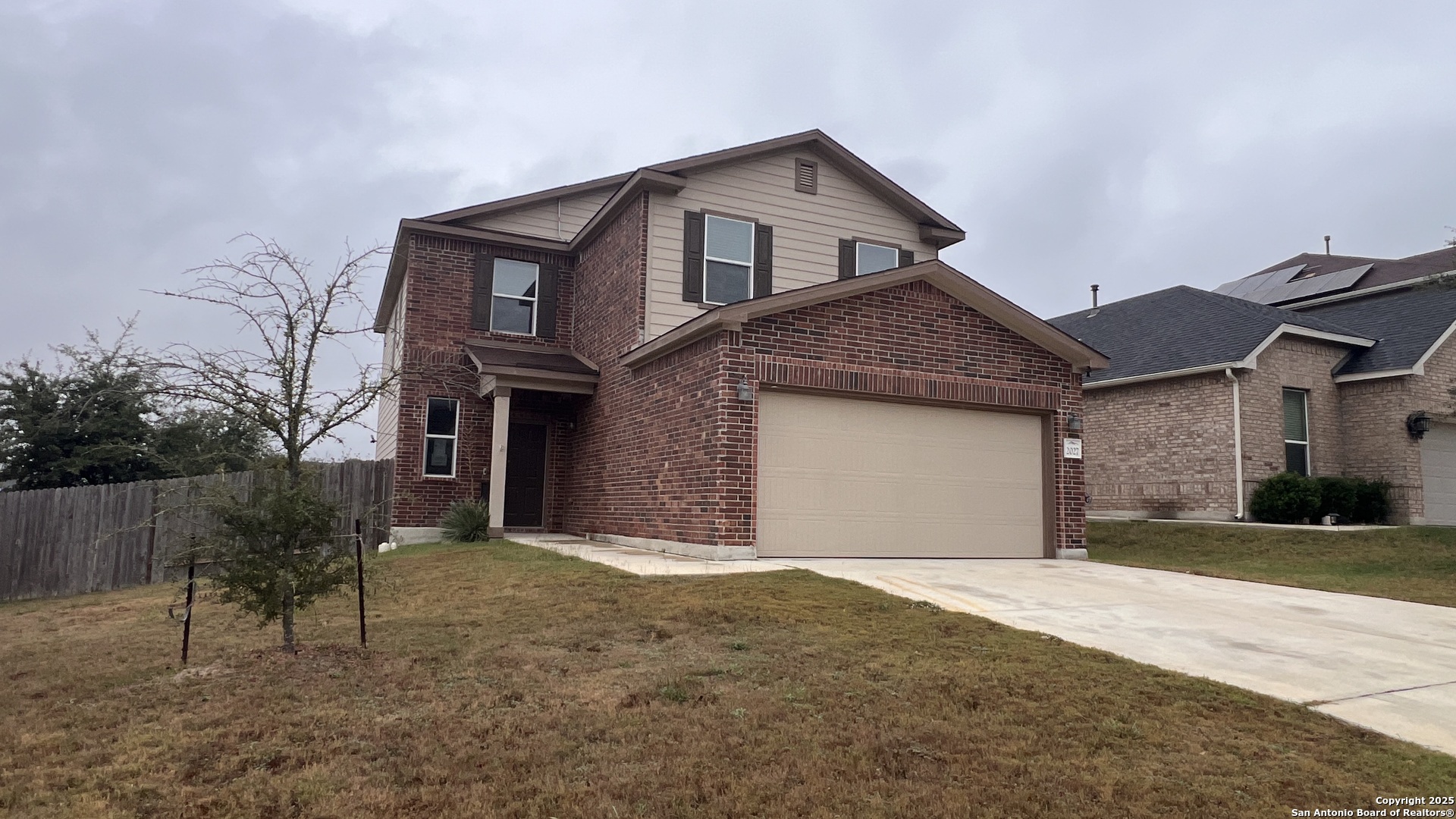 main property photo 6
