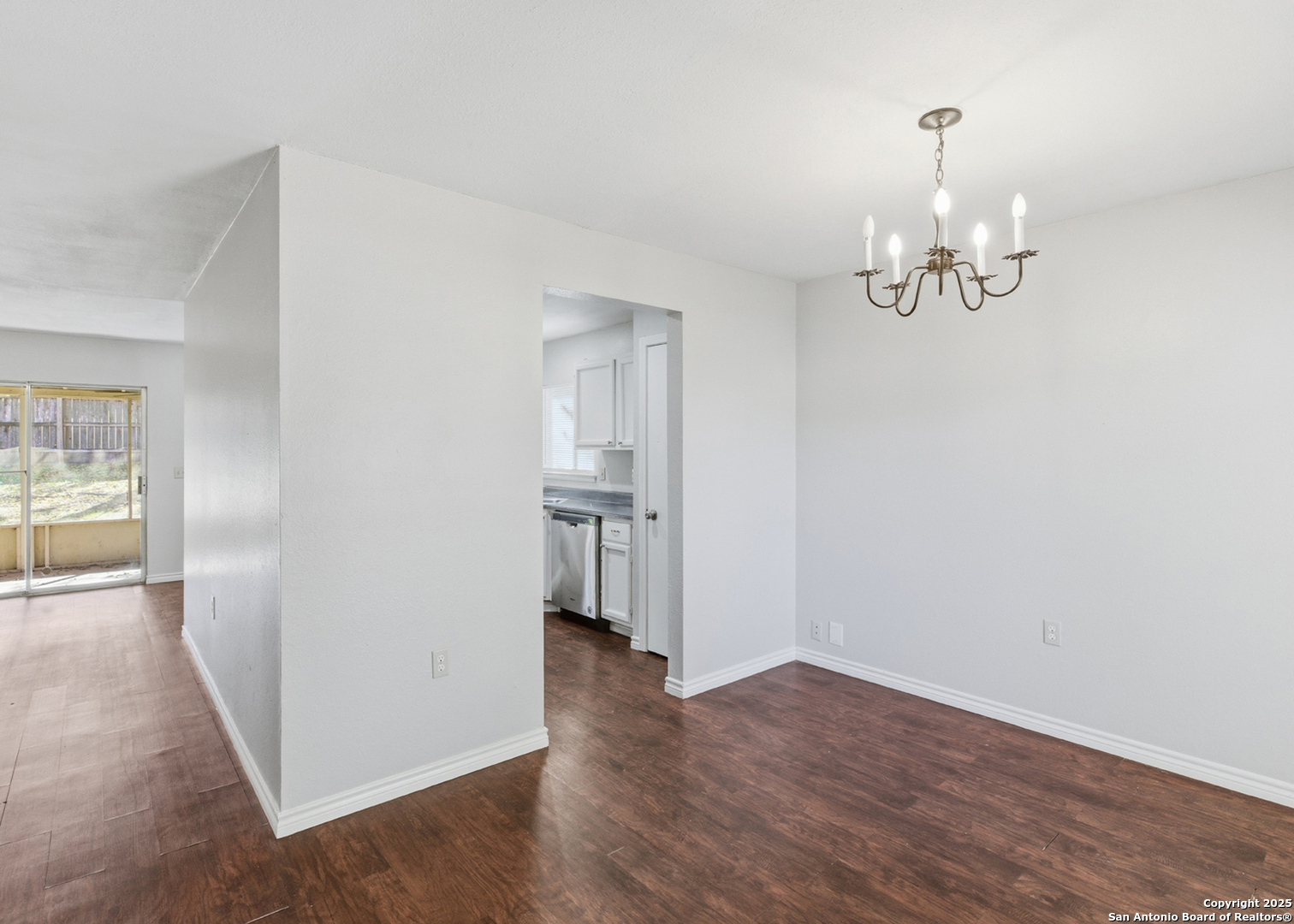 property viewer photo 1