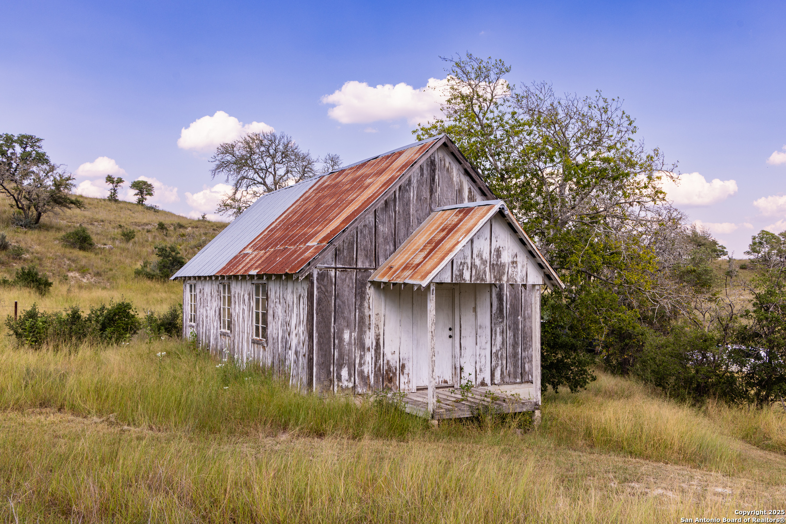 main property photo 44