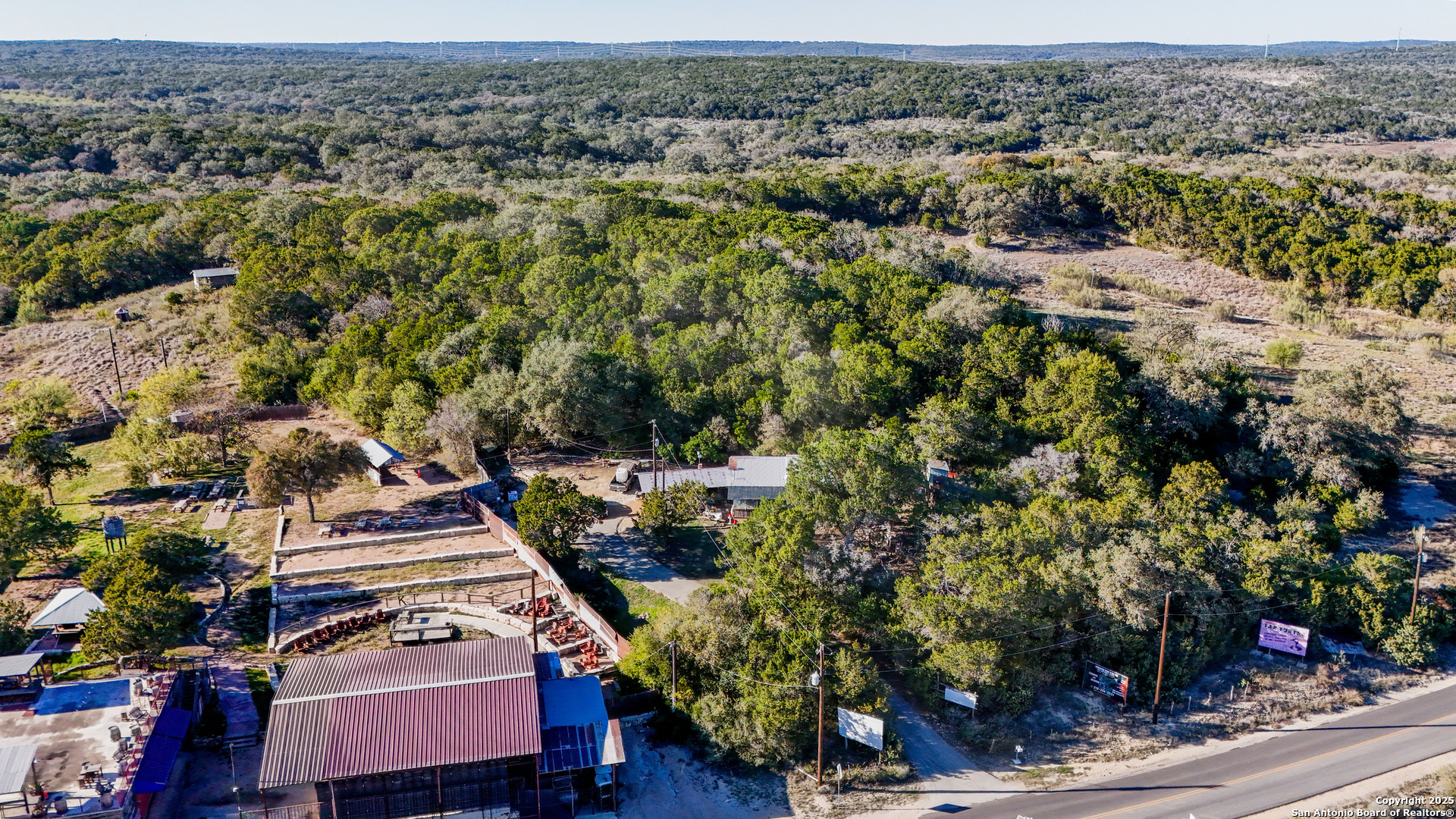 main property photo 13