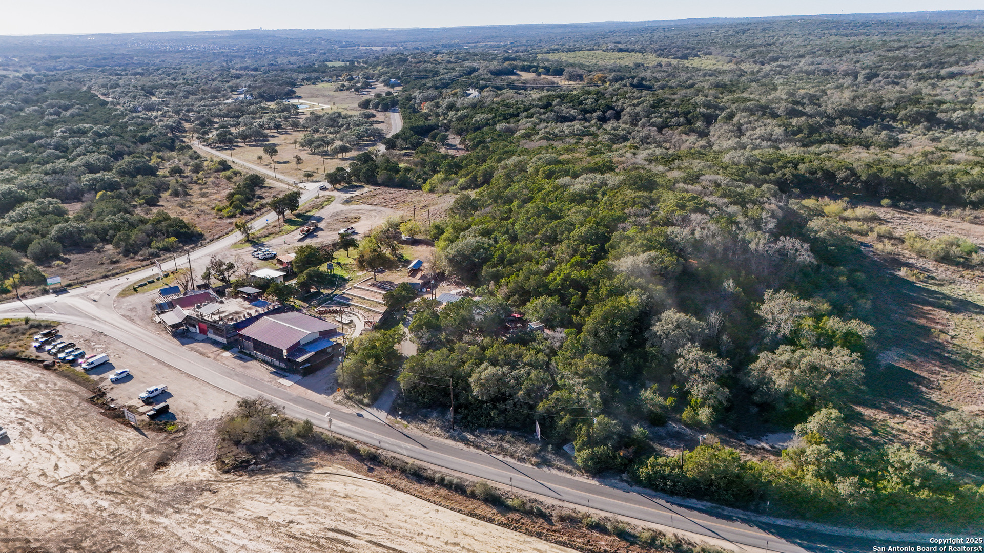 main property photo 20
