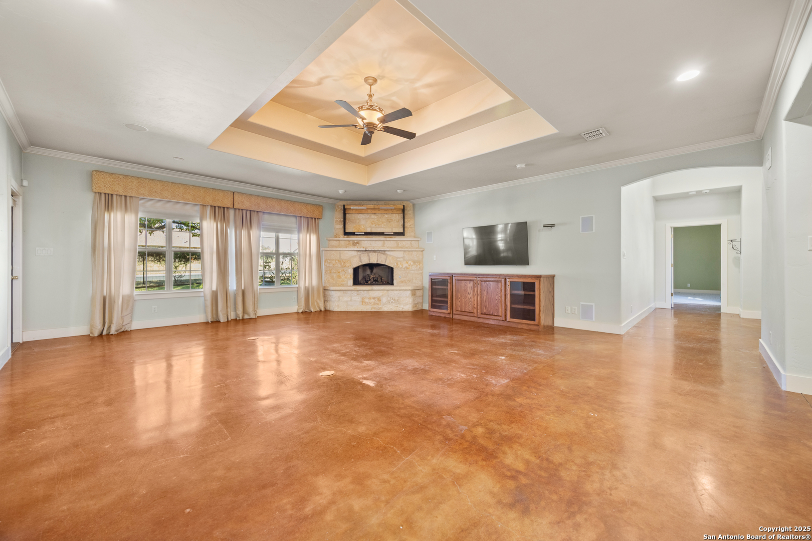 main property photo 7