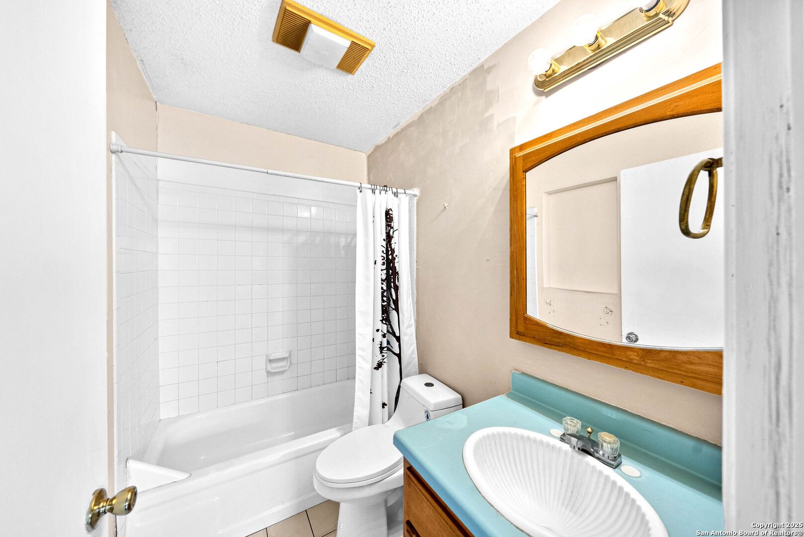 property viewer photo 24