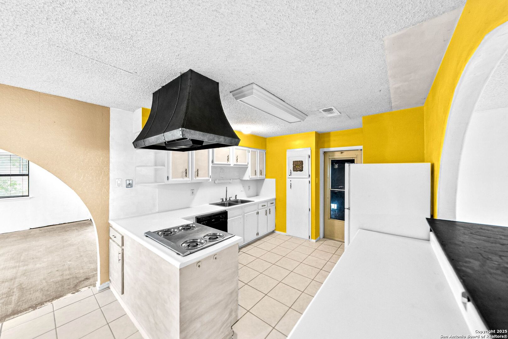 property viewer photo 6