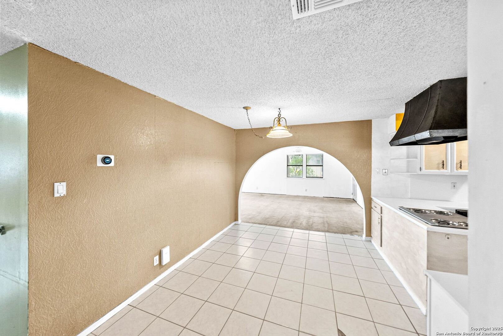 property viewer photo 9