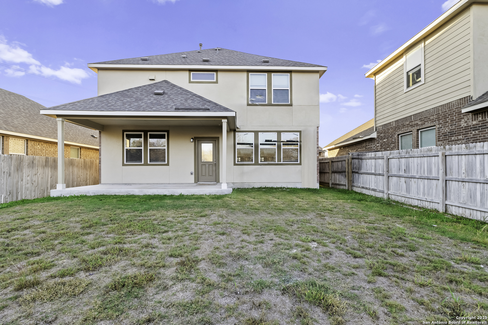 main property photo 34