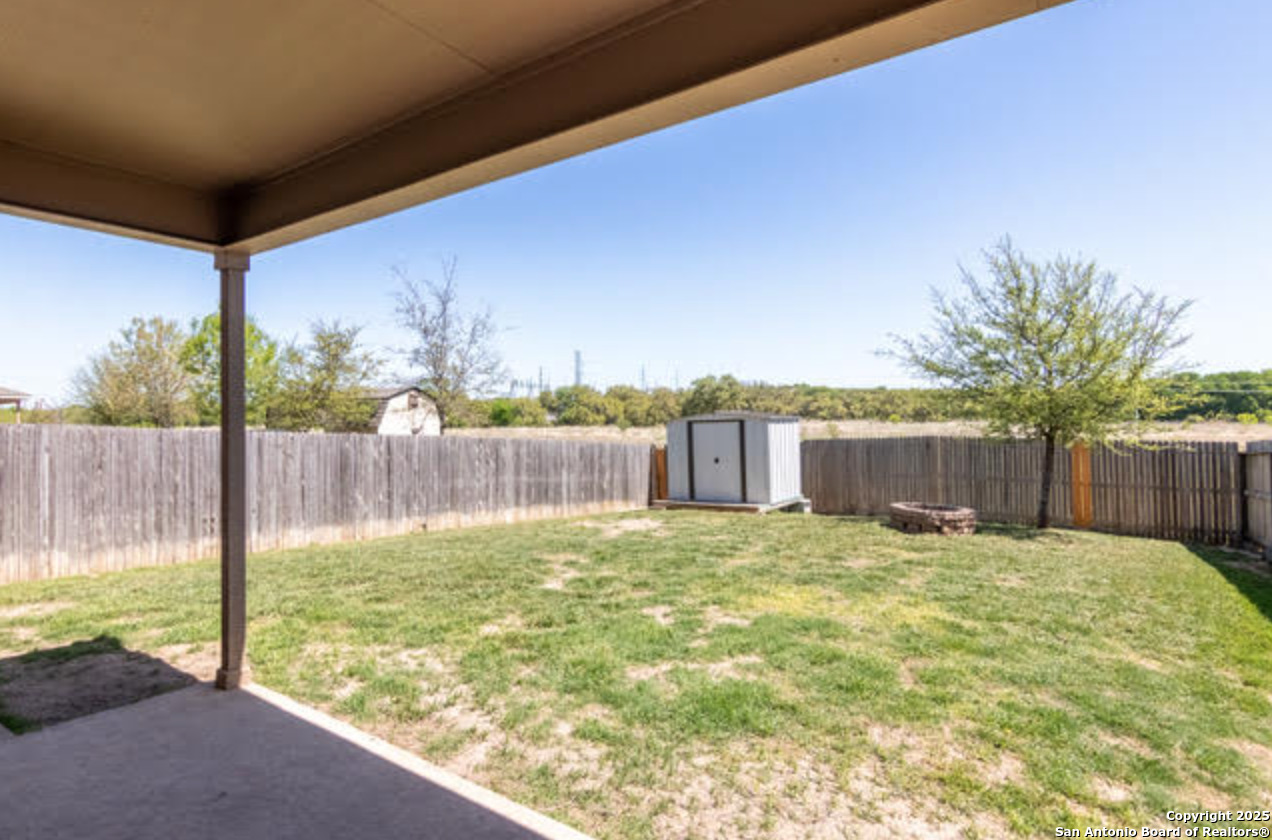 property viewer photo 23