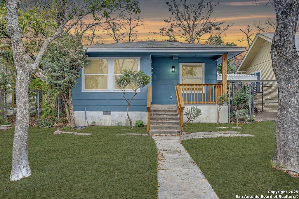 property viewer photo 2